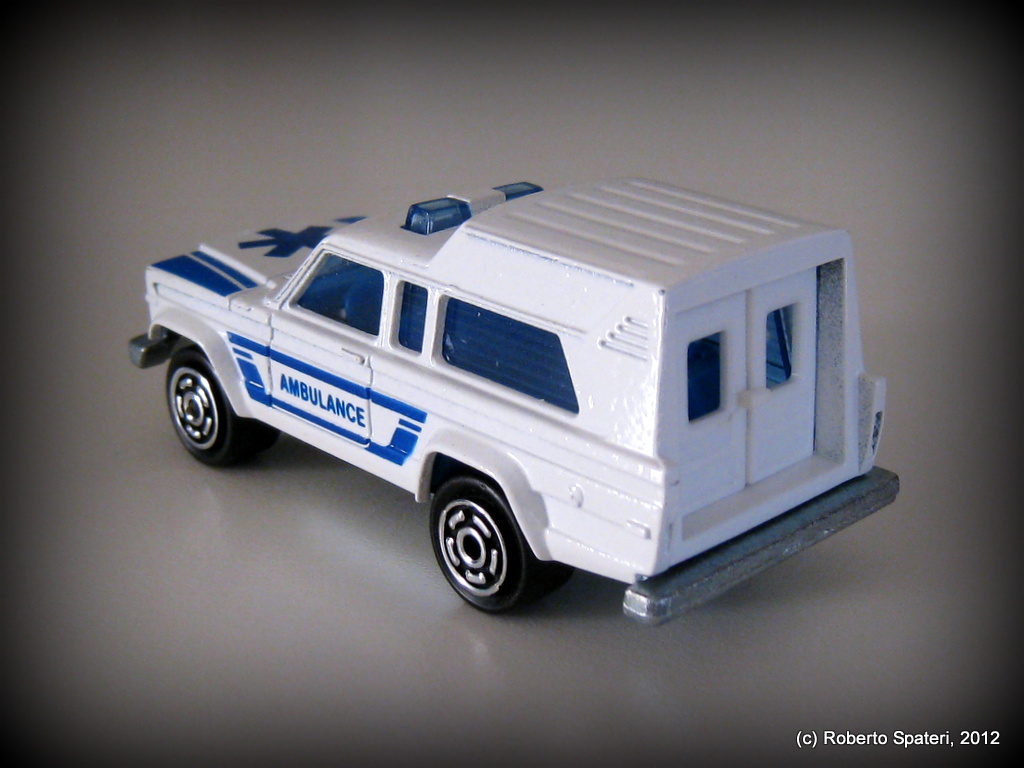 Majorette Ford Bronco Ambulance (n.269-A)
